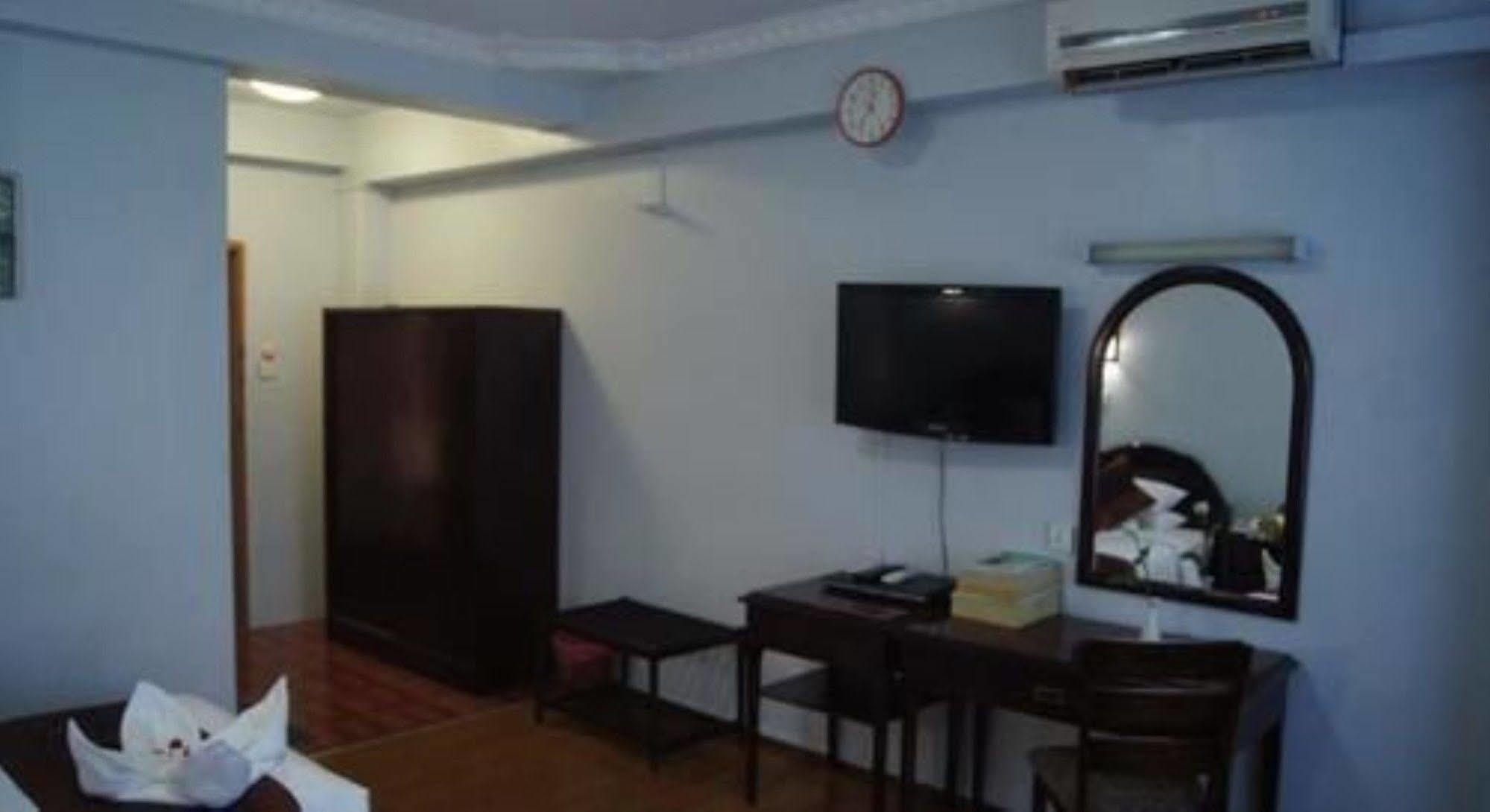 Summer Palace Hotel Yangon Luaran gambar