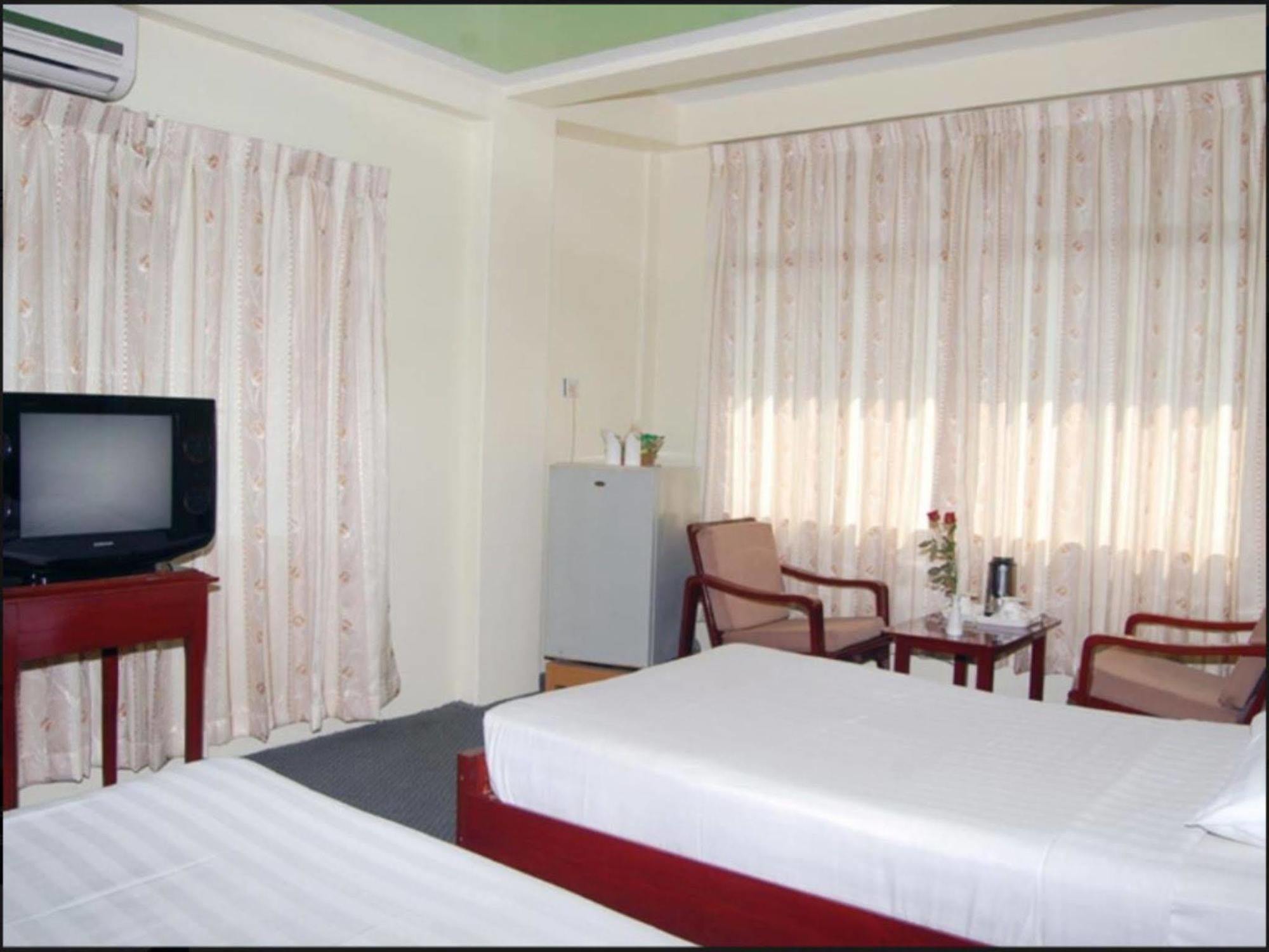 Summer Palace Hotel Yangon Luaran gambar
